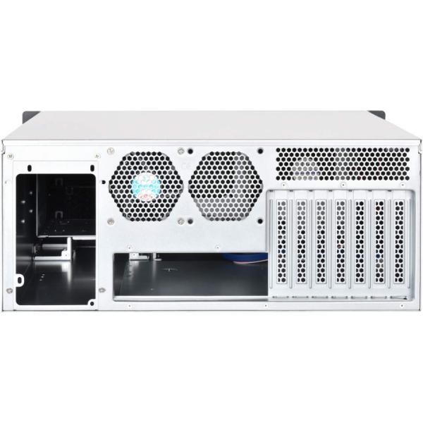 SilverStone RM44 sett bakfra