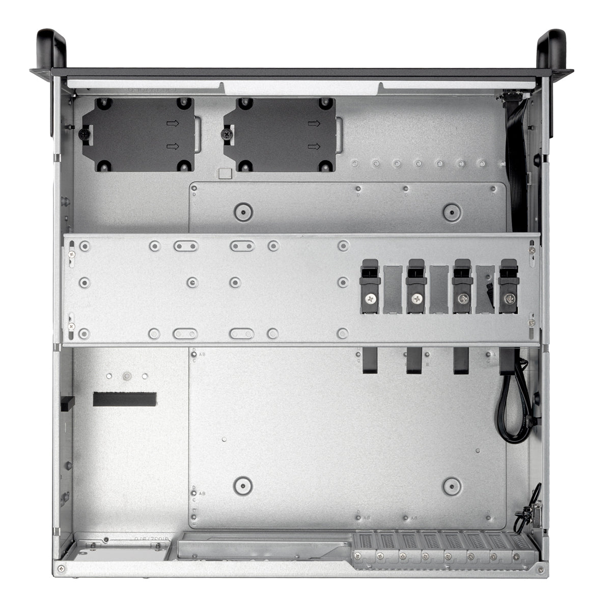 SilverStone RM4A front og side